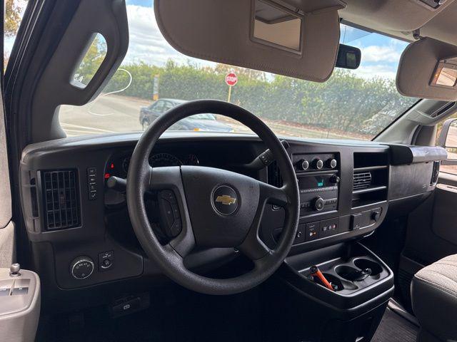 2025 Chevrolet Express Passenger RWD 3500 Extended Wheelbase LS