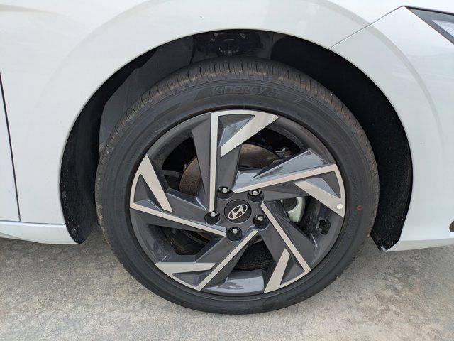 2026 Hyundai Elantra Hybrid Limited