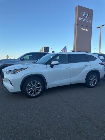 2018 Toyota Highlander Hybrid Limited Platinum for sale in VACAVILLE, CA