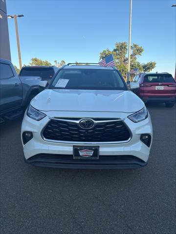 2018 Toyota Highlander Hybrid Limited Platinum