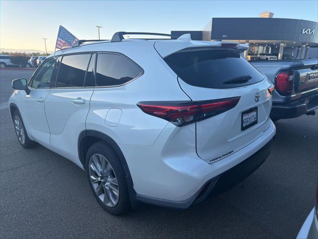 2018 Toyota Highlander Hybrid Limited Platinum