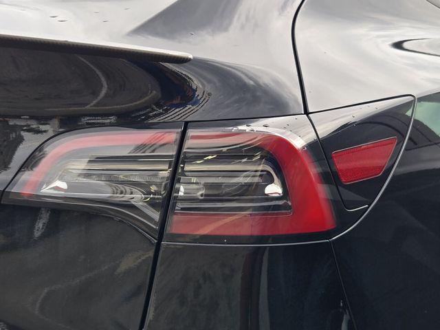2023 Tesla Model Y Performance Dual Motor All-Wheel Drive