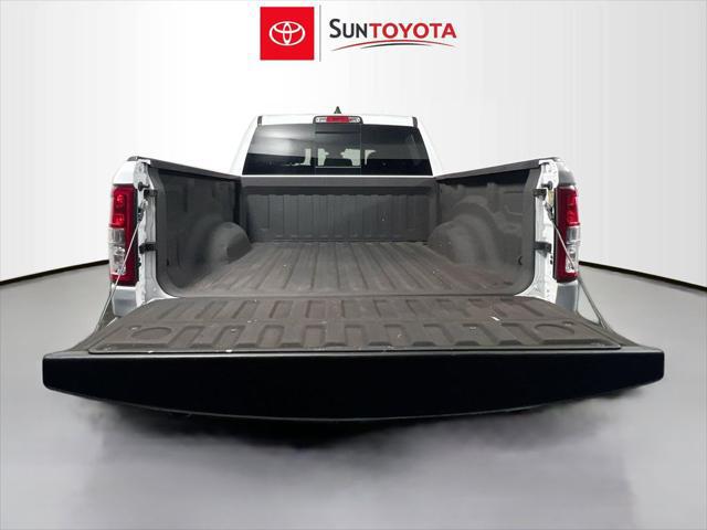2022 Ram 1500 Big Horn Crew Cab 4x2 5'7" Box