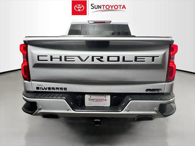2022 Chevrolet Silverado 1500 4WD Crew Cab Short Bed RST