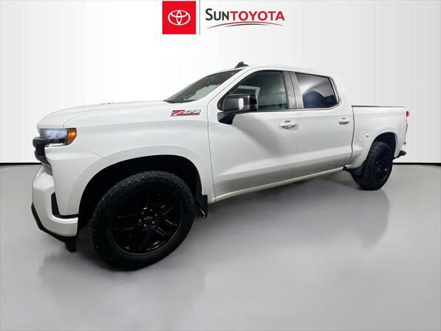 2022 Chevrolet Silverado 1500 4WD Crew Cab Short Bed RST