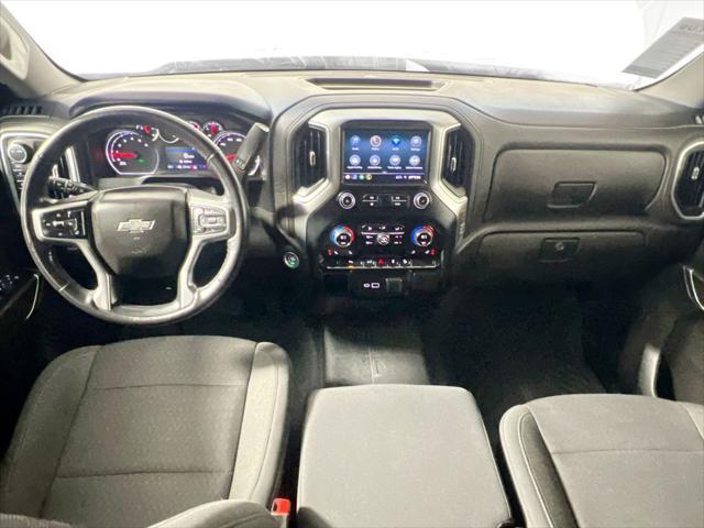 2022 Chevrolet Silverado 1500 4WD Crew Cab Short Bed RST