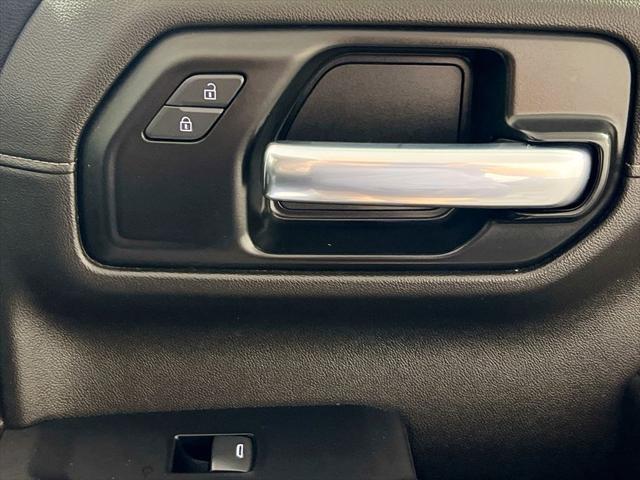 2022 Chevrolet Silverado 1500 4WD Crew Cab Short Bed RST