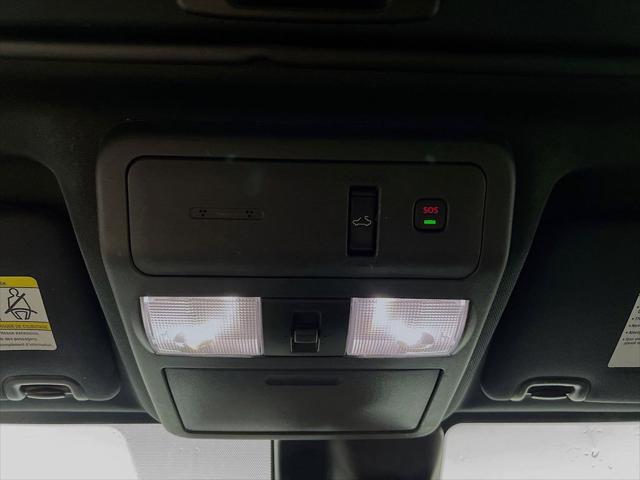 2022 Nissan Frontier Crew Cab PRO-4X 4x4