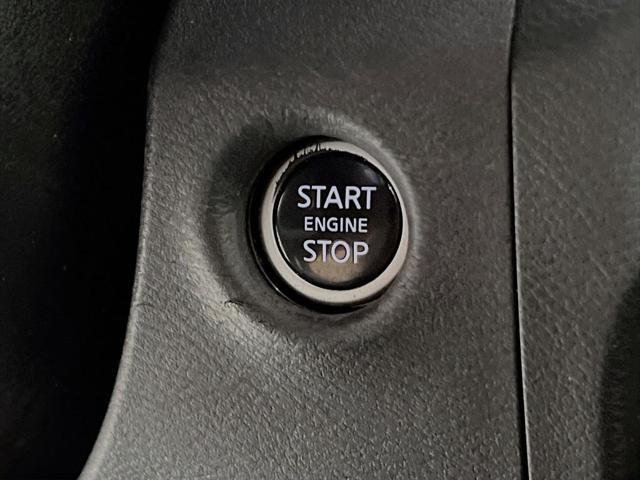 2022 Nissan Frontier Crew Cab PRO-4X 4x4