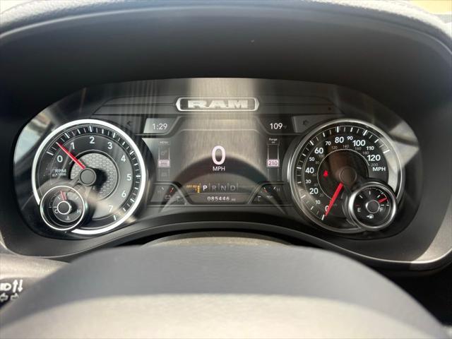 2022 Ram 1500 Laramie Crew Cab 4x2 5'7" Box