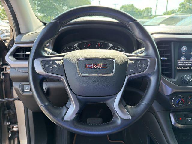 2022 GMC Acadia AWD AT4