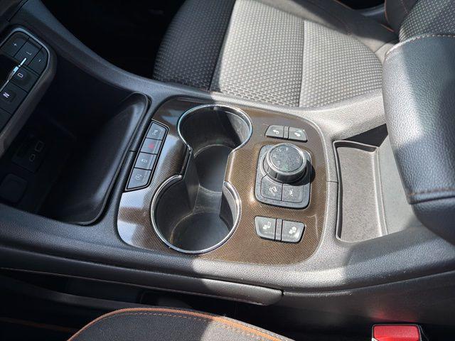 2022 GMC Acadia AWD AT4