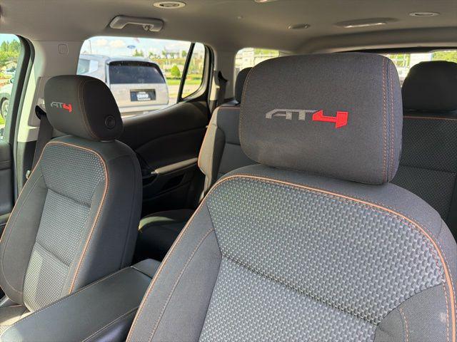 2022 GMC Acadia AWD AT4