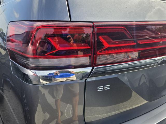 2024 Volkswagen Atlas 2.0T SE w/Technology
