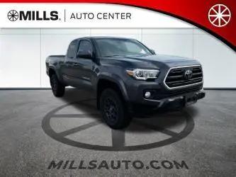 2018 Toyota Tacoma SR5 V6 for sale in Willmar, MN