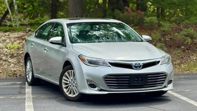 2013 Toyota Avalon Hybrid XLE Premium for sale in Maynard, MA