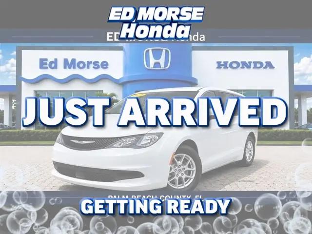 2022 Chrysler Voyager LX for sale in Riviera Beach, FL