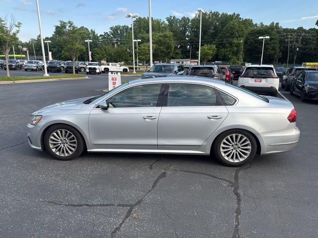 2017 Volkswagen Passat 1.8T SE