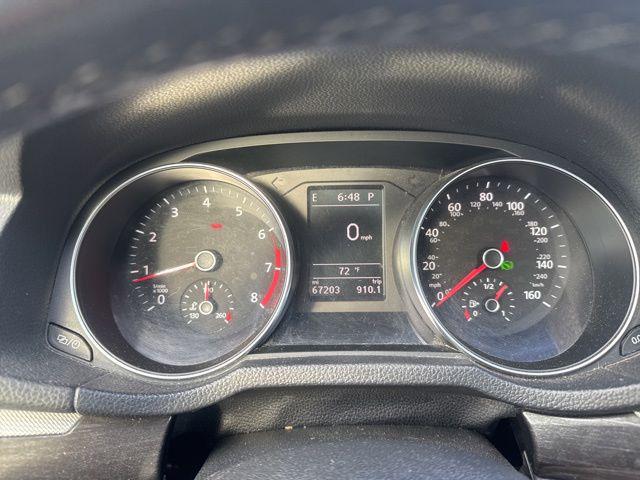 2017 Volkswagen Passat 1.8T SE