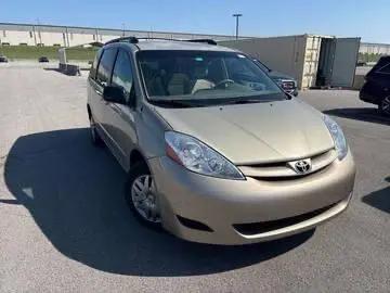 2008 Toyota Sienna LE for sale in Springfield, NE