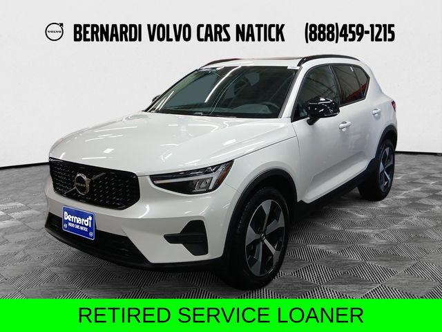 2026 Volvo XC40 Core, B5 AWD Gas (mild hybrid), Dark for sale in Natick, MA