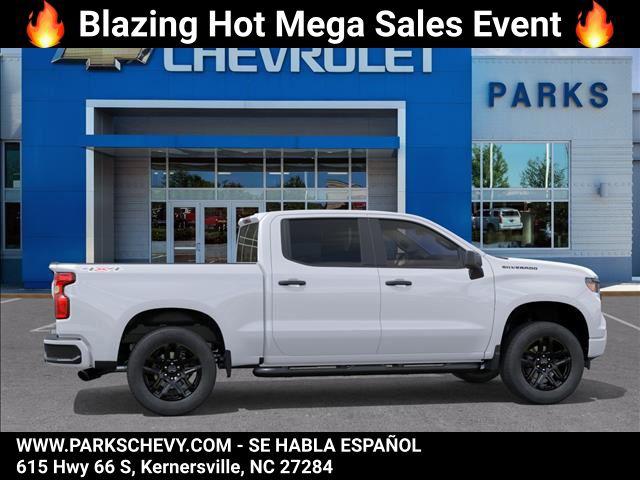 2026 Chevrolet Silverado 1500 4WD Crew Cab Short Bed Custom