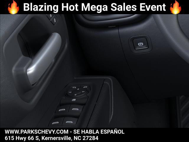 2026 Chevrolet Silverado 1500 4WD Crew Cab Short Bed Custom
