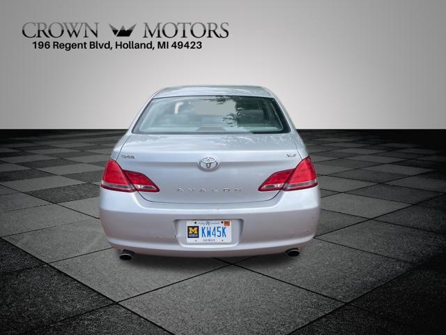 2006 Toyota Avalon XLS
