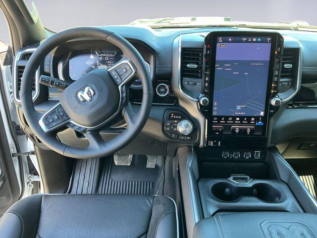 2025 Ram 1500 Laramie Crew Cab 4x4 64 Box