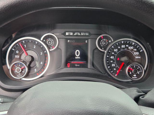 2026 Ram 3500 Tradesman Crew Cab 4x4 8 Box