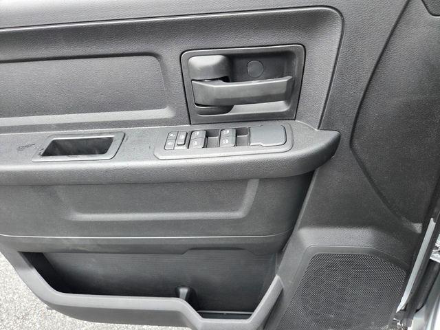 2026 Ram 3500 Tradesman Crew Cab 4x4 8 Box