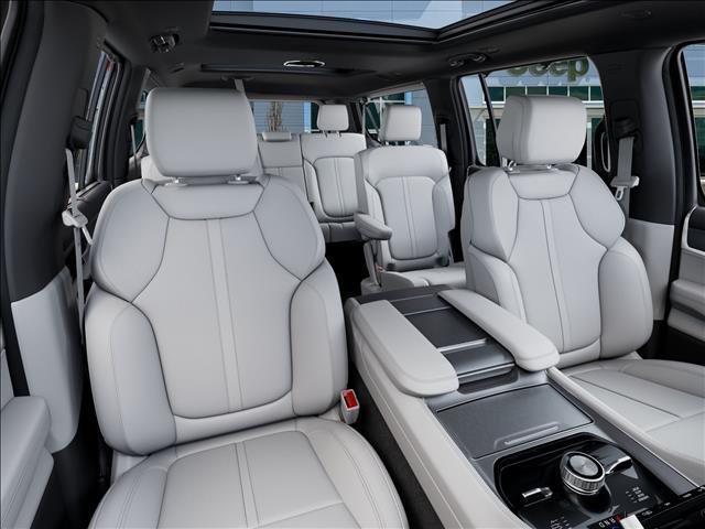 2026 Jeep Grand Wagoneer L Limited Reserve 4x4
