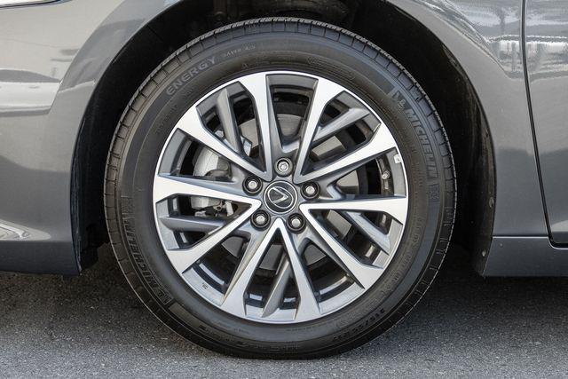2025 Lexus ES 350 350