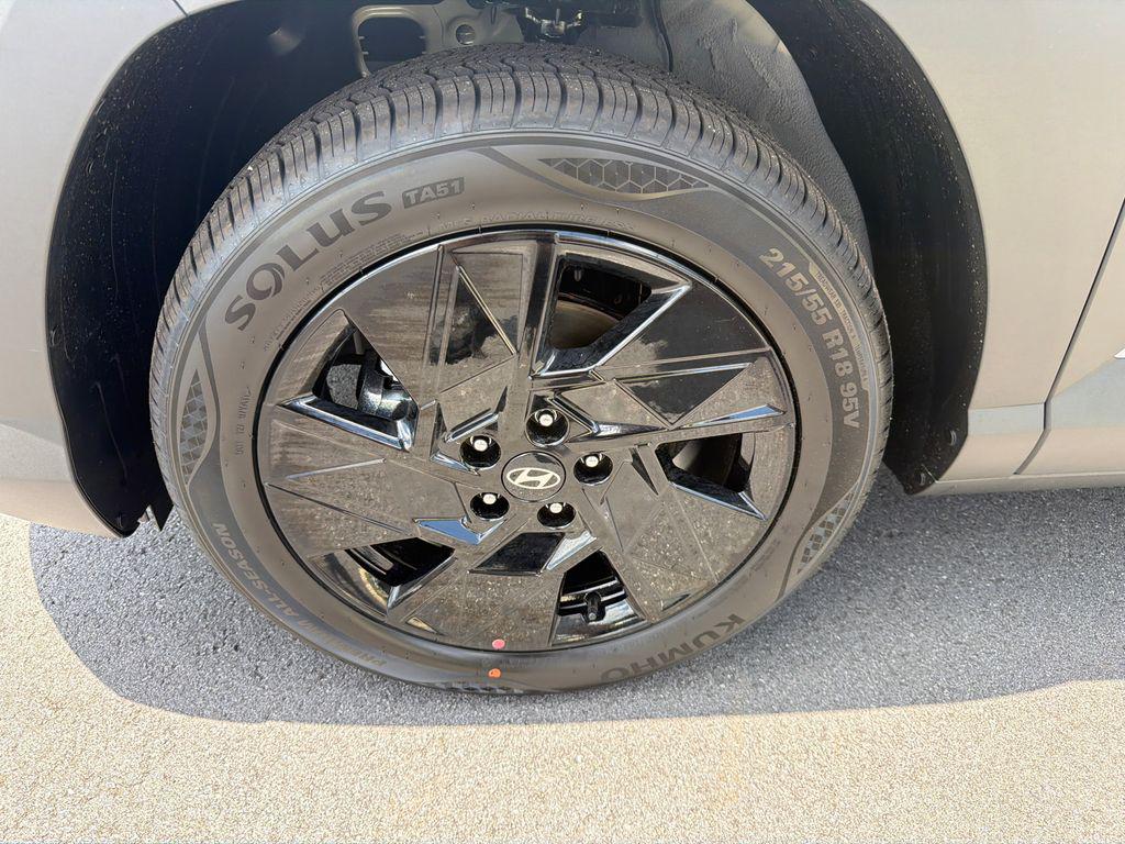 New 2026 Cyber Gray Metallic HYUNDAI SEL Sport FWD image 12