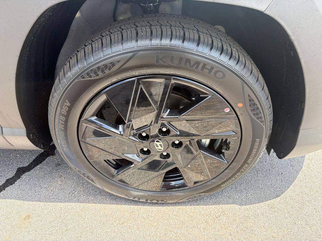 New 2026 Cyber Gray Metallic HYUNDAI SEL Sport FWD image 13