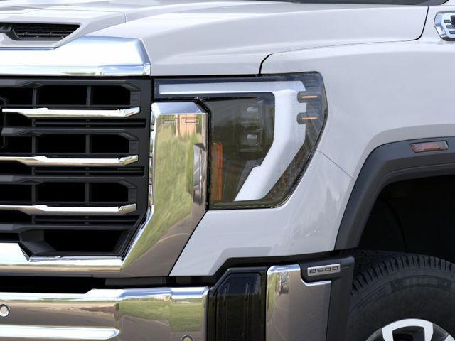 2026 GMC Sierra 2500HD Crew Cab, Standard Bed, SLT, 4WD