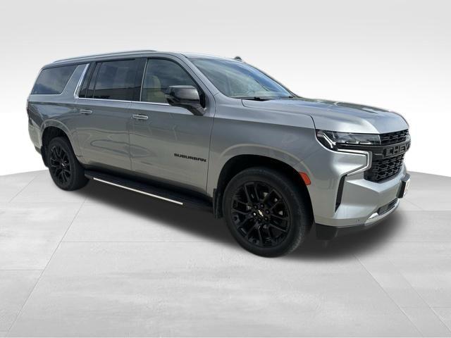 2023 Chevrolet Suburban 4WD Premier