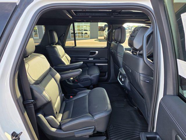 2026 Ford Expedition Max Platinum MAX