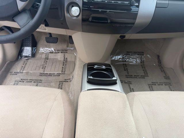 2004 Toyota Prius Base