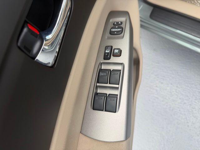 2004 Toyota Prius Base