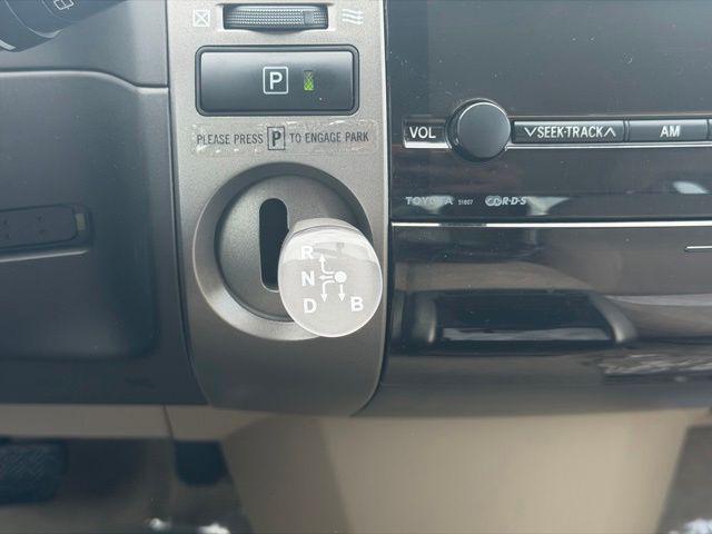 2004 Toyota Prius Base