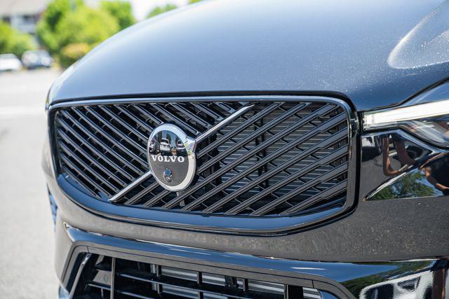 2026 Volvo XC60 Plug-In Hybrid Ultra, T8 AWD Electric/Gasoline, Dark