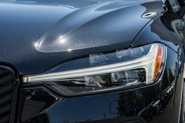 2026 Volvo XC60 Plug-In Hybrid Ultra, T8 AWD Electric/Gasoline, Dark