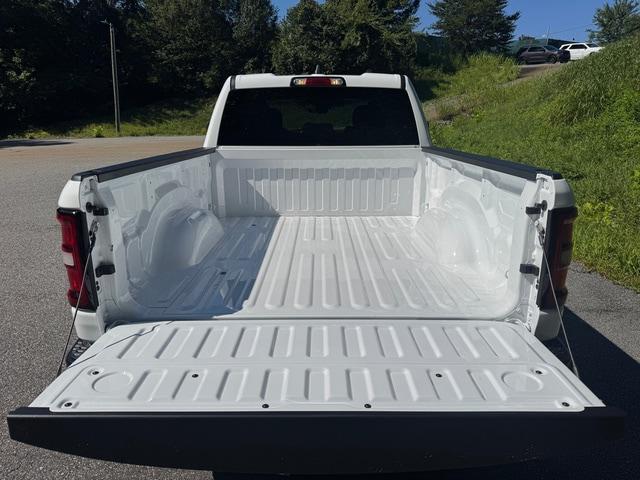 2026 Ram 1500 Tradesman Quad Cab 4x4 64 Box