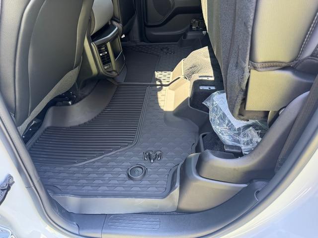 2026 Ram 1500 Tradesman Quad Cab 4x4 64 Box