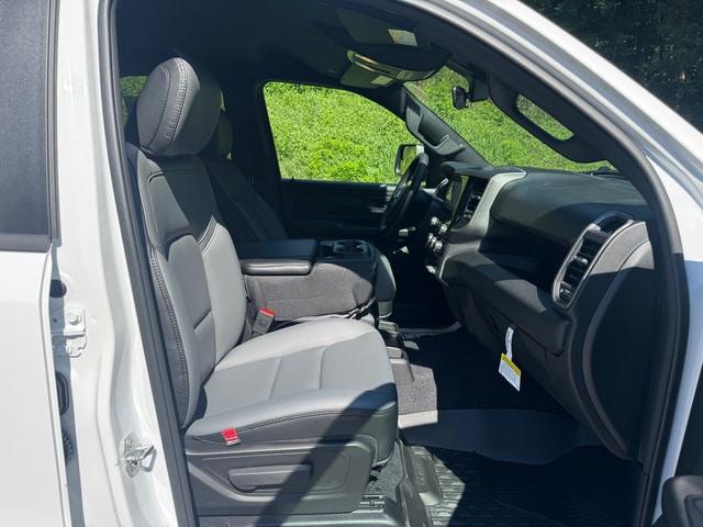 2026 Ram 1500 Tradesman Quad Cab 4x4 64 Box