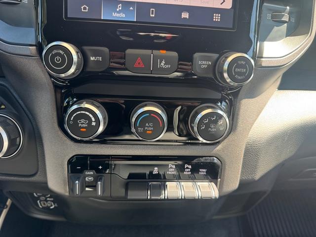 2026 Ram 1500 Tradesman Quad Cab 4x4 64 Box