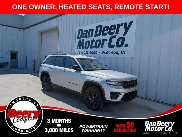 2025 Jeep Grand Cherokee Altitude 4x4 for sale in Waterloo, IA
