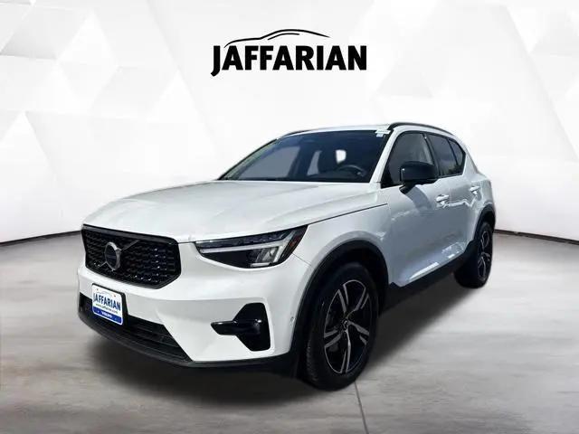 2023 Volvo XC40 B5 Plus Dark Theme for sale in Haverhill, MA