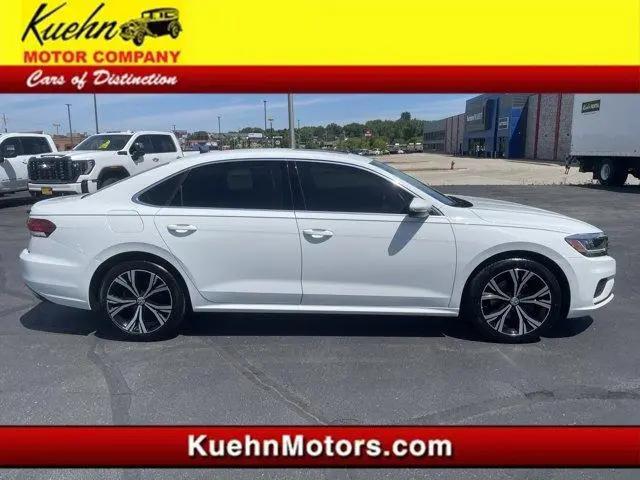2022 Volkswagen Passat 2.0T SE for sale in Rochester, MN